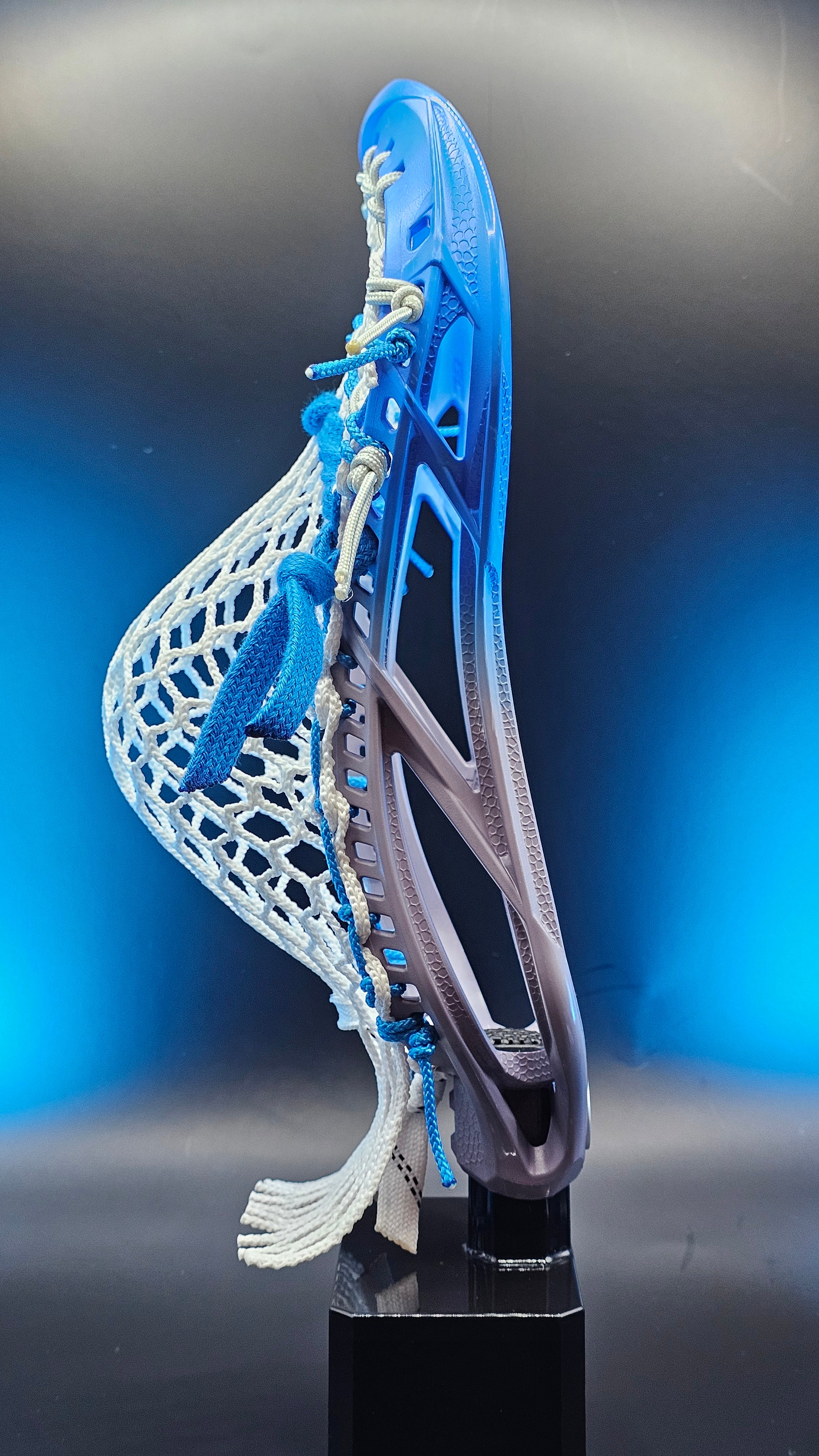 Maverik Optik Brilliant Blue to Grey